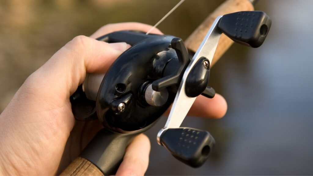 Can A Baitcaster Go On A Spinning Rod