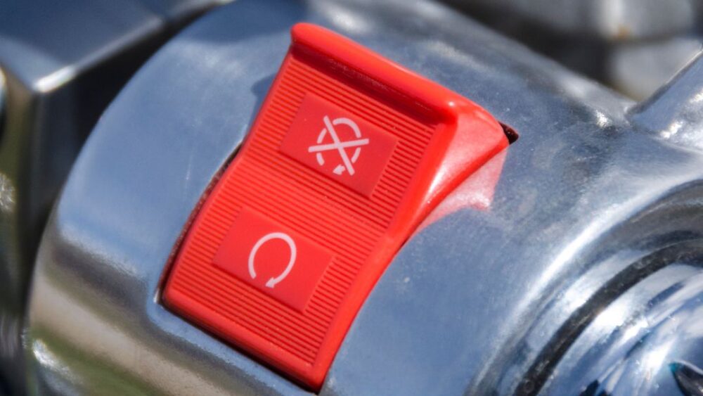 3 Critical Reasons to Install a Boat Kill Switch! Tetra Hook